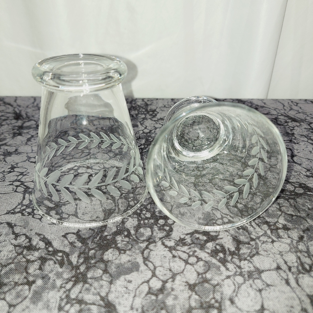 Anchor Hocking set of 2 etched leaf shot glass Set vintage - Picture 6 of 11